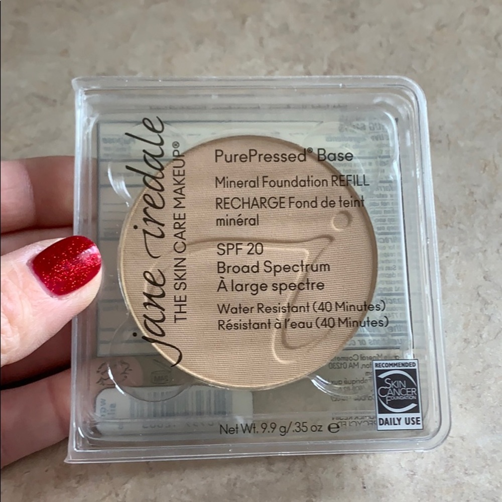 Jane Iredale PurePressed base, Warm Silk, NIB